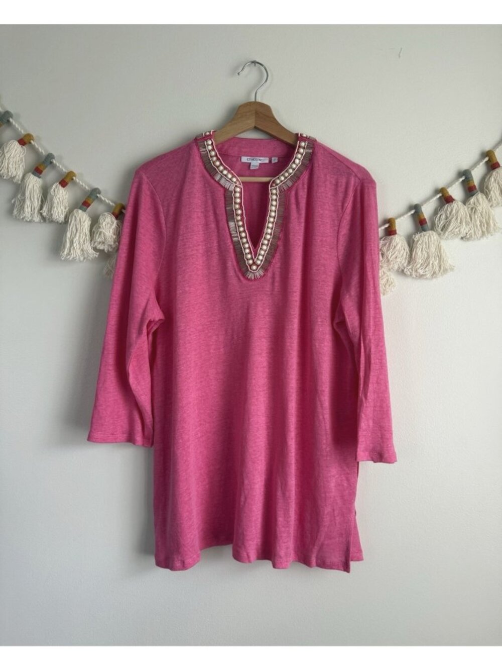 Chico’s Linen Pink Beaded V-neck Half Sleeve Top Boho Feminine Coastal Resort L